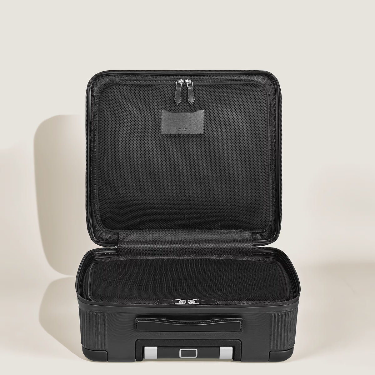Montblanc MY4810 pilot suitecase Black